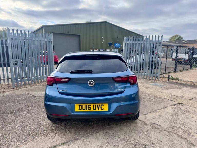 2016 Vauxhall Astra 1.6 CDTi ecoFLEX Design Hatchback 5dr Diesel Manual Euro 6 (s/s) (110 ps) Hat...