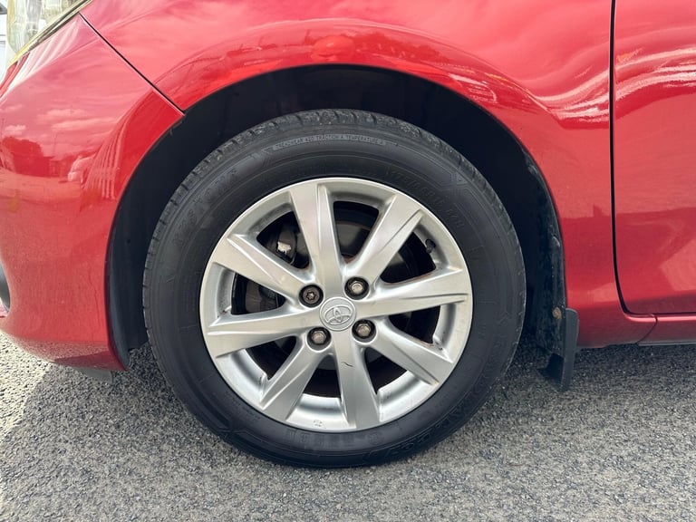 2011 Toyota Yaris 1.33 Dual VVT-i T Spirit Euro 5 5dr HATCHBACK Petrol Manual