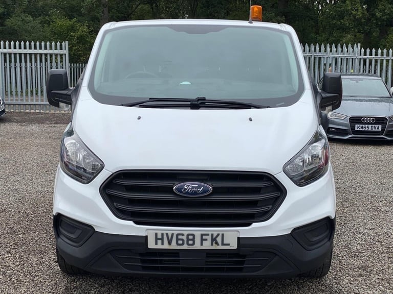 2018 Ford Transit Custom 2.0 300 EcoBlue Panel Van 5dr Diesel Manual L2 H1 Euro 6 (105 ps) PANEL ...
