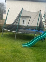 Trampoline and swing ! Free uplift 