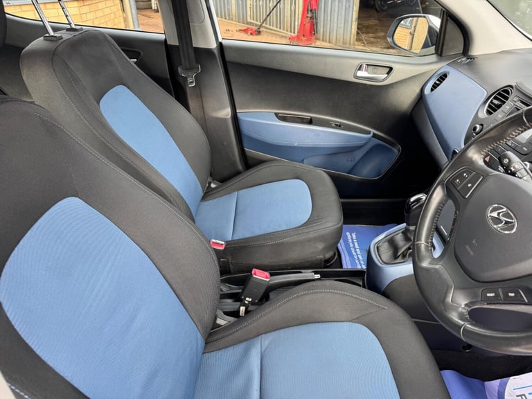 2015 Hyundai i10 1.2 Premium Auto Euro 5 5dr HATCHBACK Petrol Automatic
