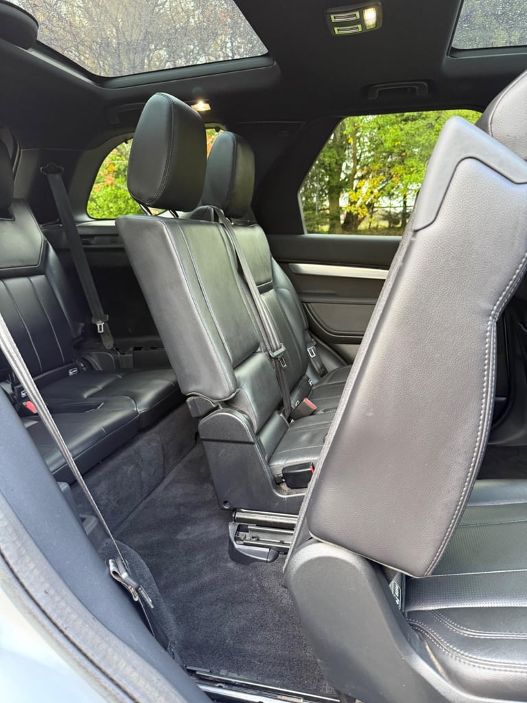 2020 Land Rover Discovery 3.0 SD6 Landmark Edition 5dr Auto ESTATE DIESEL Automatic