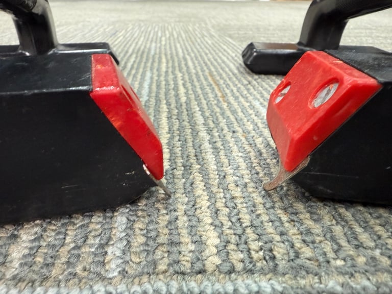 Pair carpet vinyl cutters 