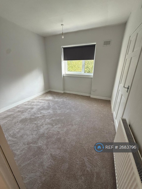 3 bedroom flat in Nethercairn Road, Glasgow, G43 (3 bed) (#2683796)