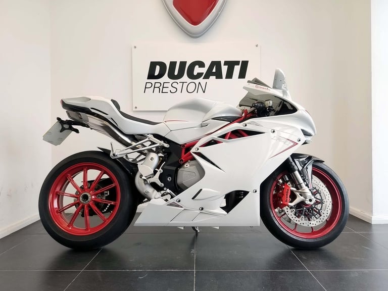 2015 MV Agusta F4 1000 White 1,135 Miles | £256 Dep & £256 pcm 7.9% APR
