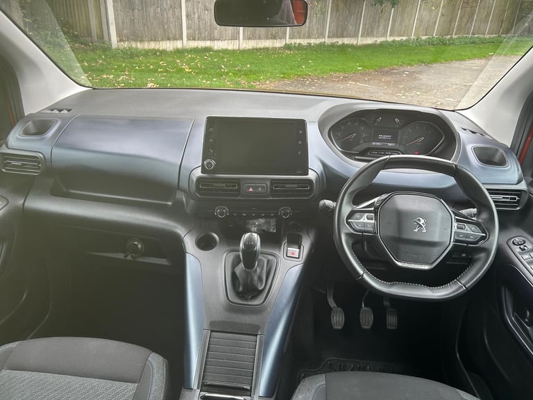 Peugeot RIFTER HORIZON RE TD Wheelchair access vehicle