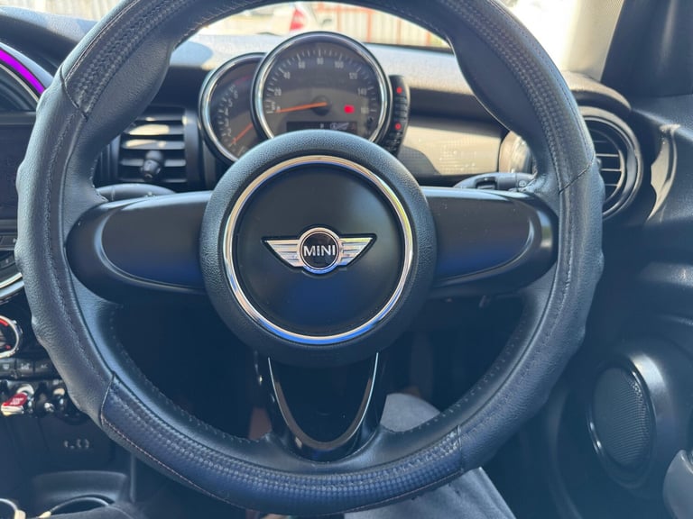 2014 MINI Cooper 1.5 AUTO 5DR Hatchback Petrol Automatic