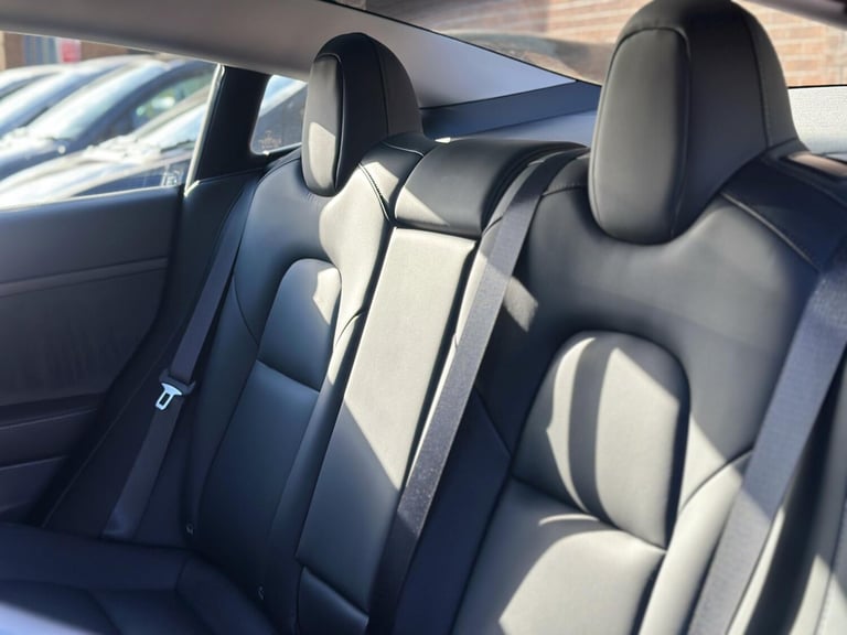 2021 Tesla Model 3 (Dual Motor) Long Range Saloon 4dr Electric Auto 4WDE (346 ps) Saloon Electric...