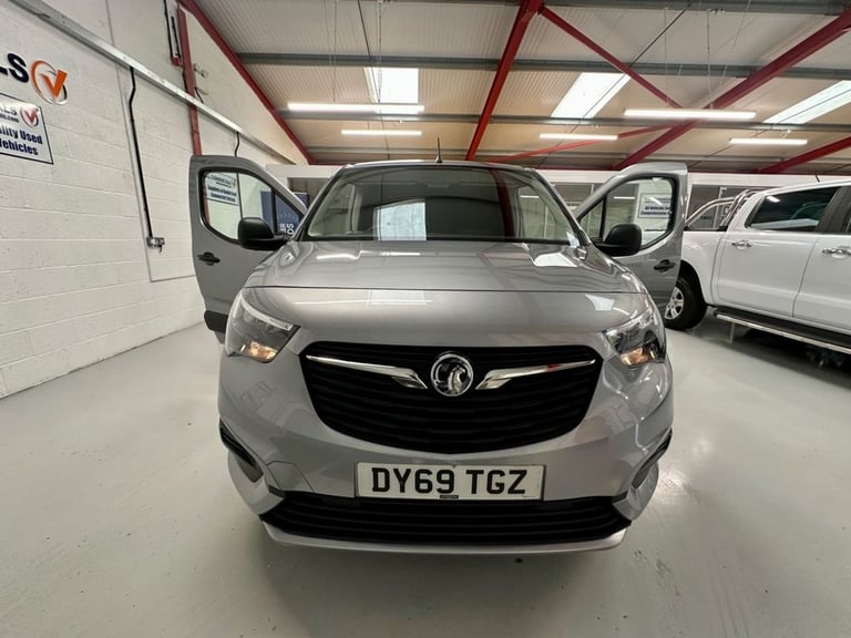 2019 69 VAUXHALL COMBO 1.6 TURBO D 2300 SPORTIVE L1 SWB EURO 6 * 34,278 SPORTIVE