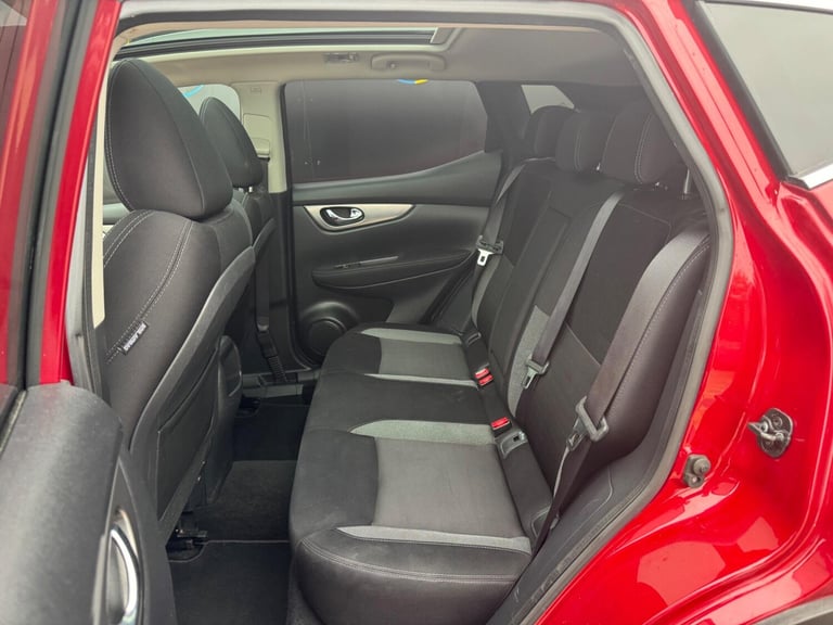 2017 Nissan Qashqai 1.5 dCi N-Connecta Euro 6 (s/s) 5dr HATCHBACK Diesel Manual