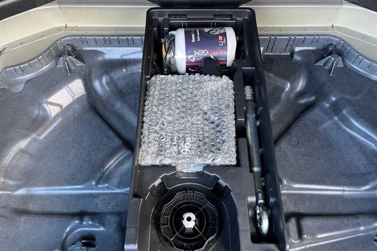 2019 Vauxhall Grandland X 1.2 Turbo SE 5dr HATCHBACK PETROL Manual