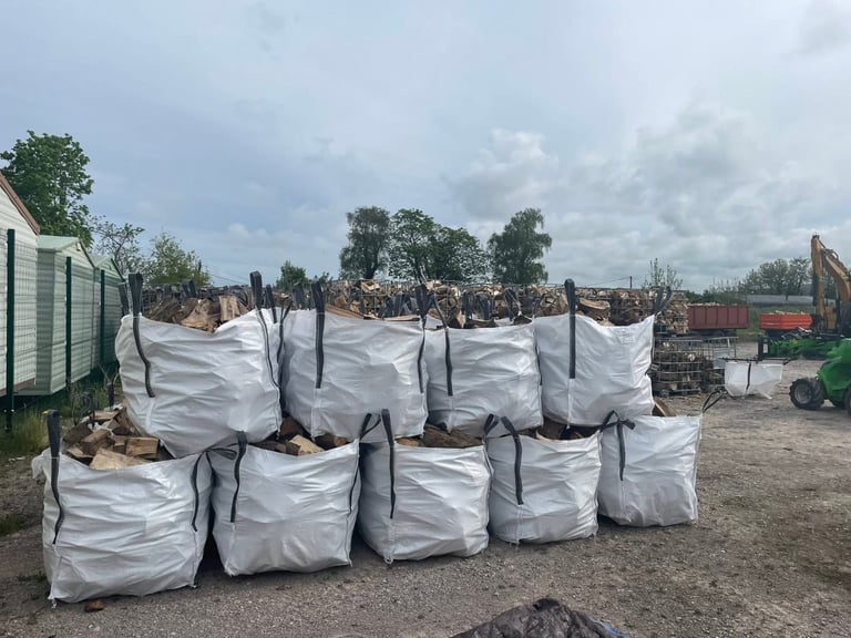 Logs  logs logsogs logs logs 