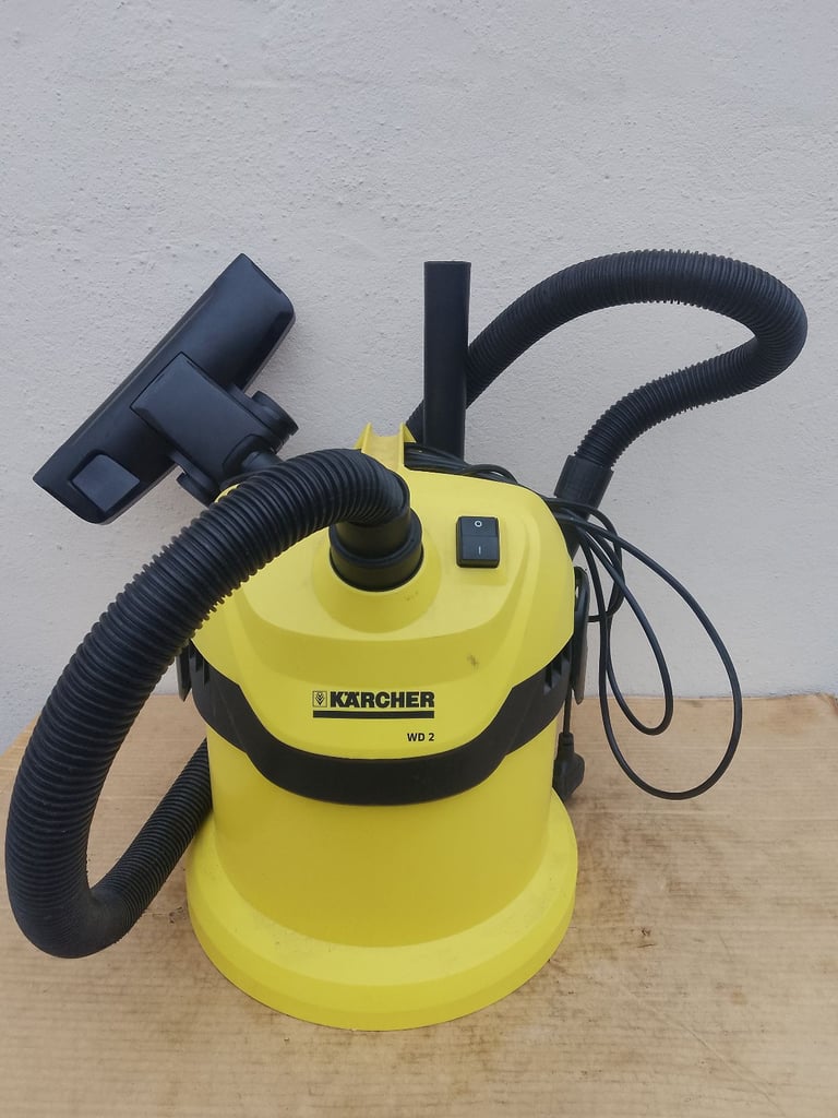 🛑 FREE DELIVERY 'KARCHER' WET AND DRY CYLINDER VACUUM CLEANER 