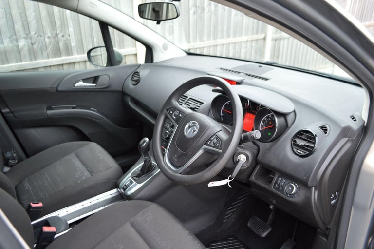 2010 Vauxhall Meriva 1.7 CDTi 16V Exclusiv 5dr Auto MPV DIESEL Automatic
