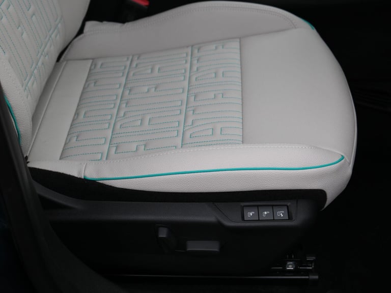 2025 Fiat 600 1.2 Hybrid 48V La Prima 5dr eDCT-6 HATCHBACK PETROL Automatic