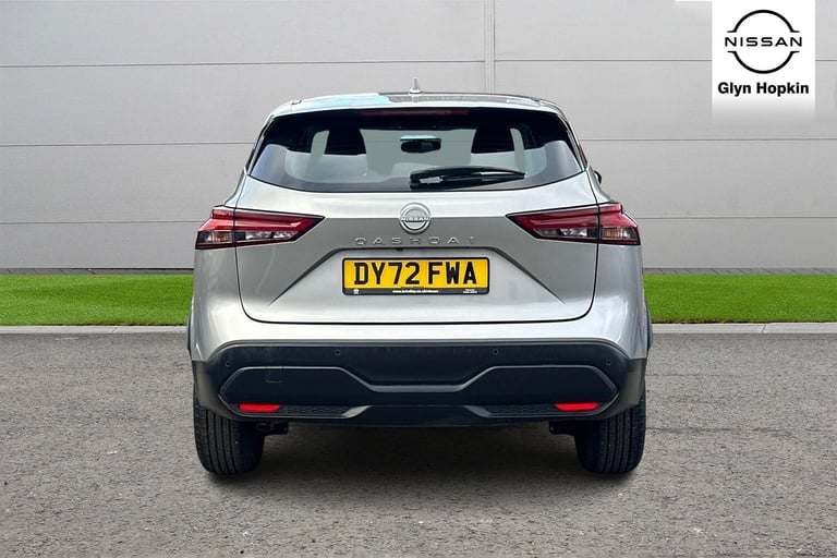 2022 Nissan Qashqai 1.3 DiG-T MH 158 Acenta Premium 5dr Xtronic Hatchback Petrol Automatic