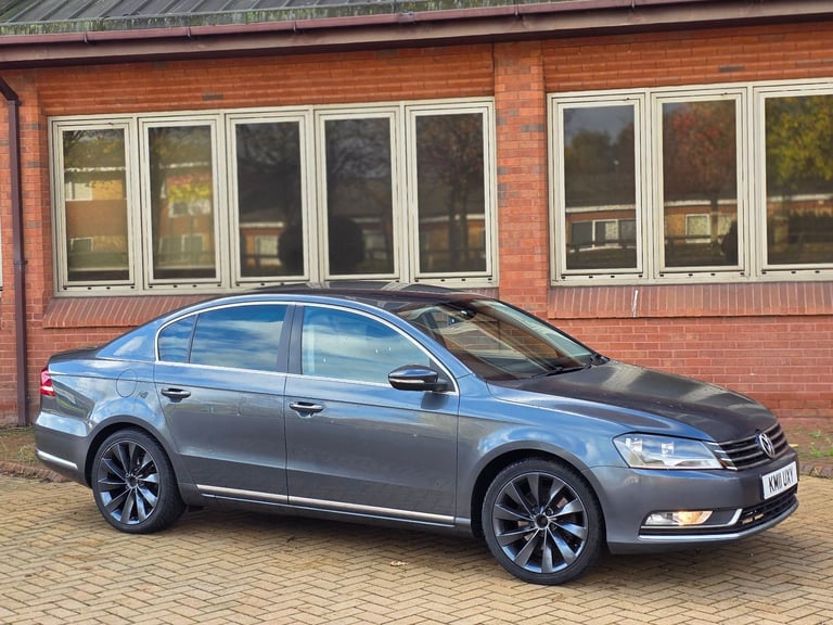 image for Volkswagen, PASSAT, Saloon, 2011, Semi-Auto, 1968 (cc), 4 doors