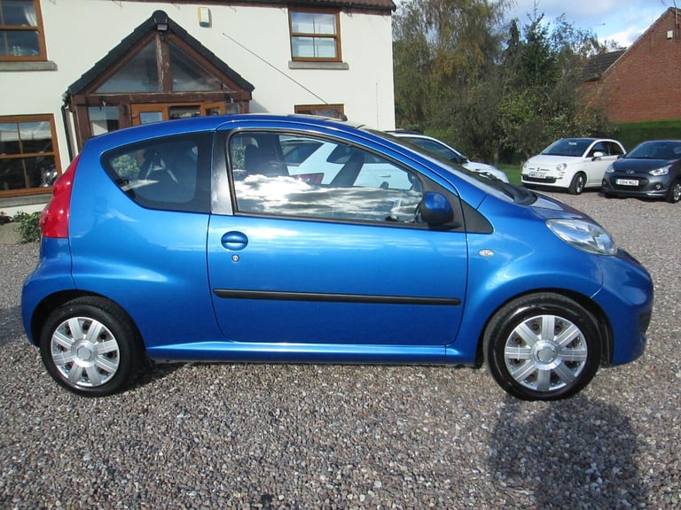 2011 Peugeot 107 1.0 Urban 3dr HATCHBACK Petrol Manual