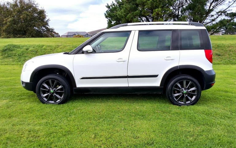 2012 Skoda Yeti 1.2 TSI Urban 5dr HATCHBACK Petrol Manual