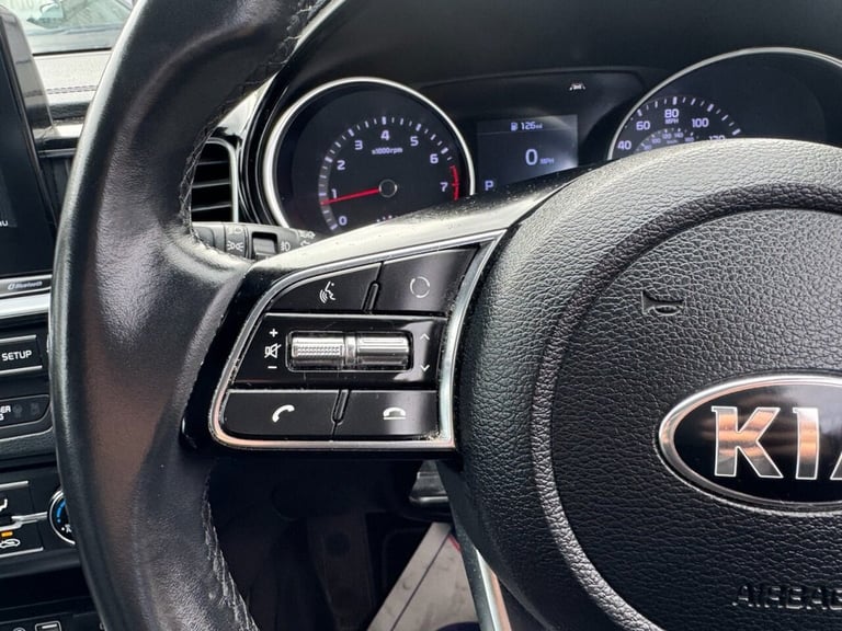 2019 Kia Ceed 1.4 T-GDi Blue Edition Hatchback 5dr Petrol DCT Euro 6 (s/s) (138 bhp) Hatchback Pe...