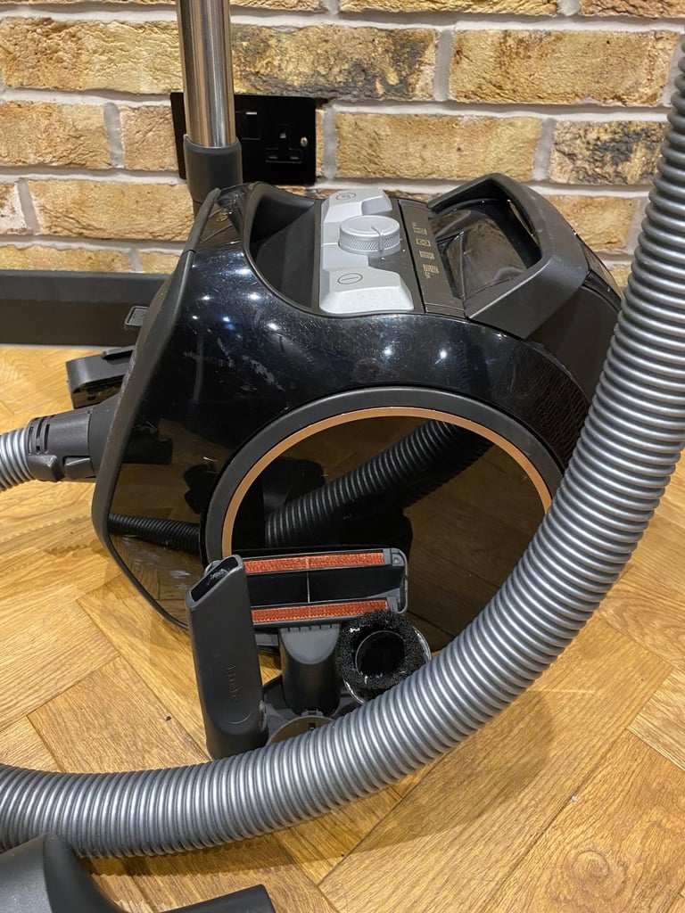 image for Miele Boost CX1 Cat & Dog Bagless Vacuum Cleaner (Black)