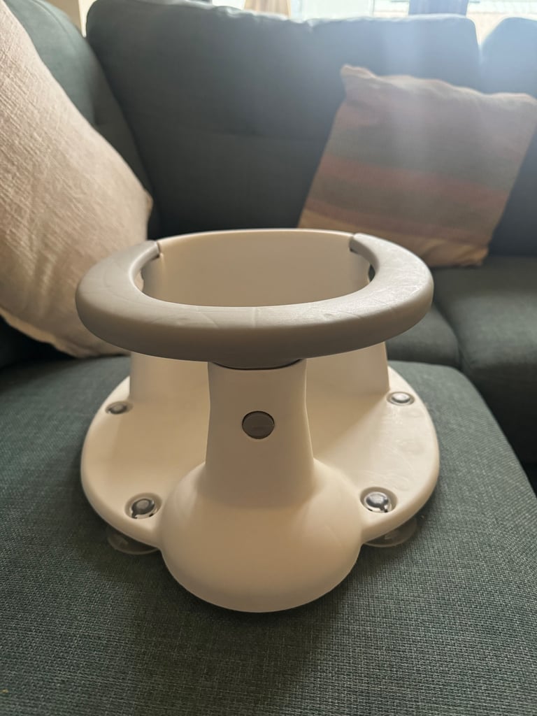 image for Baby bath or shower seat