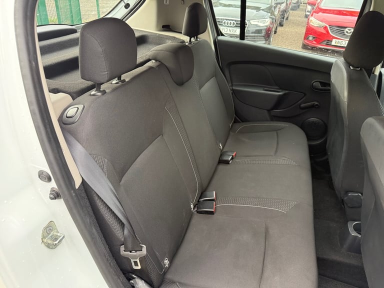 2017 Dacia Sandero 1.2 16V Ambiance 5dr HATCHBACK Petrol Manual
