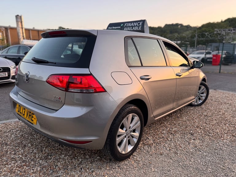 2013 Volkswagen Golf 1.6 TDI 105 SE 5dr HATCHBACK Diesel Manual