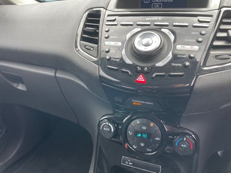 FORD FIESTA 1.0 E/B TITANIUM X 15 REG BLUE 3 DOOR MOT FEBRUARY 16TH 2026 TAX £20 LOW IN