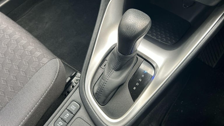 2023 Toyota Yaris 1.5 VVT-h Icon Hatchback 5dr Petrol Hybrid E-CVT Euro 6 (s/s) (116 ps) HATCHBAC...