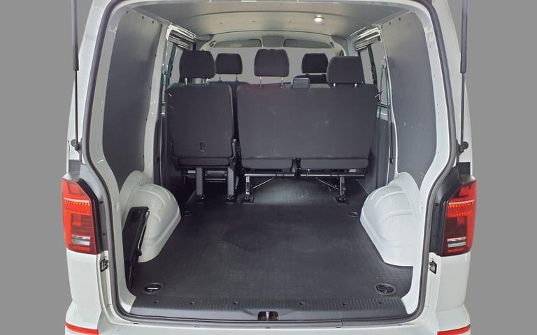 2024 Volkswagen Transporter 2.0 TDI 150 Highline Kombi Van DSG WINDOW VAN DIESEL Automatic