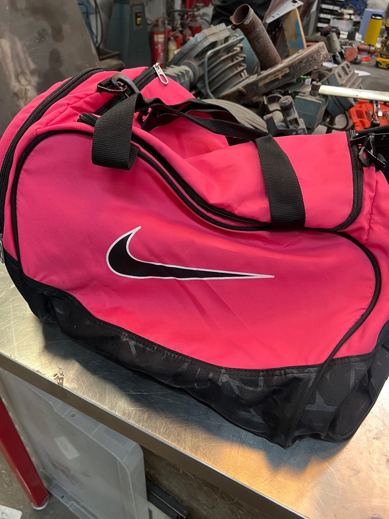 image for Women’s Pink Sports Bag / Travel Bag
