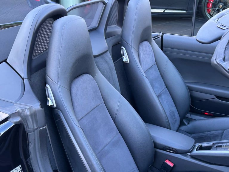 2017 Porsche Boxster 2.0 2dr CONVERTIBLE PETROL Manual