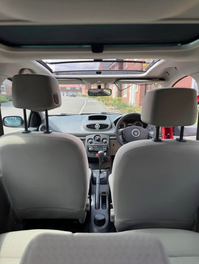 Renault, CLIO, Hatchback, 2006, Other, 1598 (cc), 5 doors