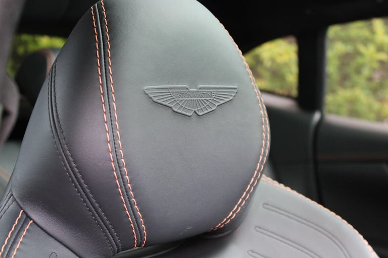 2021 Aston Martin DBX V8 550 5dr Touchtronic HATCHBACK PETROL Automatic
