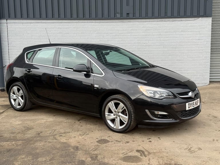 2015 Vauxhall Astra 1.4i 16V SRi 5dr HATCHBACK PETROL Manual