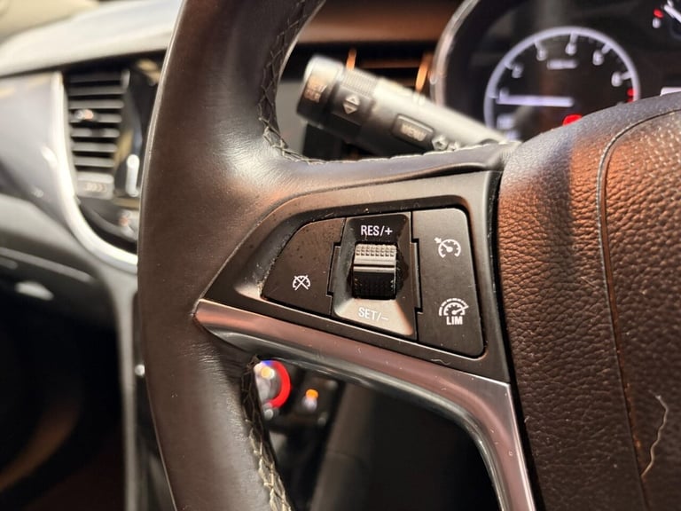 2017 Vauxhall Mokka X 1.4T Active 5dr HATCHBACK PETROL Manual