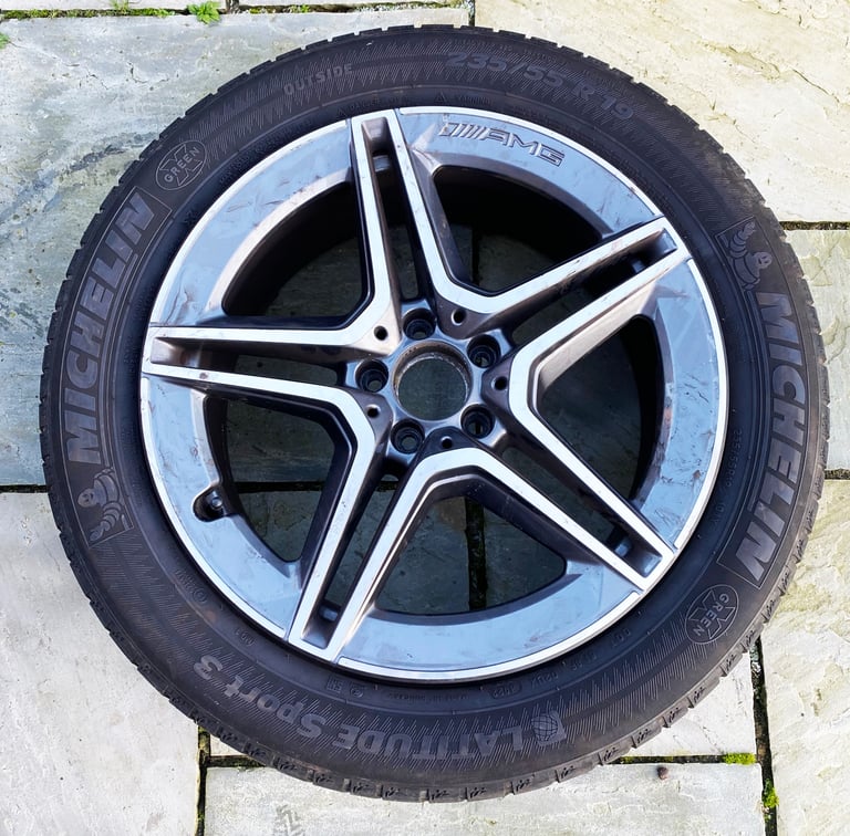 Michelin Green X Latitude Sport 3 AMG – 235/55 R 19 – GOOD AS NEW, Eco-Friendly Performance Tyres