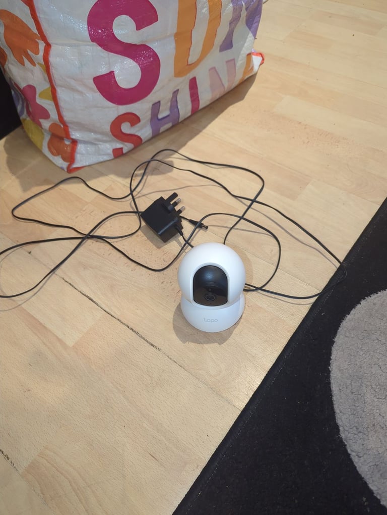 Indoor pan tilt zoom camera 