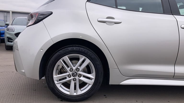 2019 Toyota Corolla 1.8 VVT-i Hybrid Icon Tech 5dr CVT Hybrid Hatchback Hatchback Hybrid Automatic