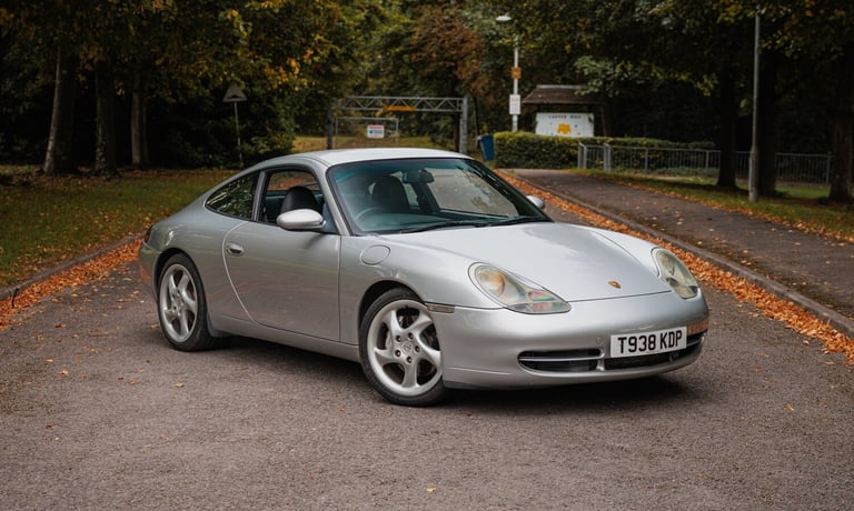 1999 Porsche 911 996 Carrera 4 COUPE Petrol Manual