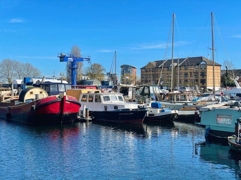 House Boat, Rope Street, SE16