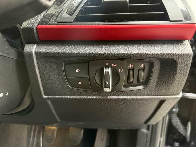 2012 BMW 1 Series 116i Sport 5dr HATCHBACK PETROL Manual