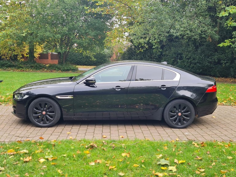 Jaguar, XE, Saloon, 2015, Manual, 1999 (cc), 4 doors