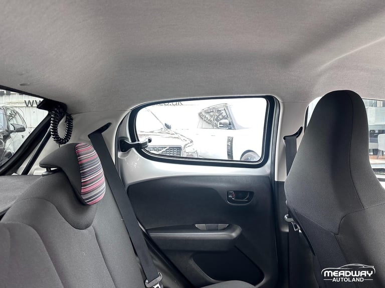 2019 Citroen C1 1.0 VTi Feel Euro 6 5dr HATCHBACK Petrol Manual