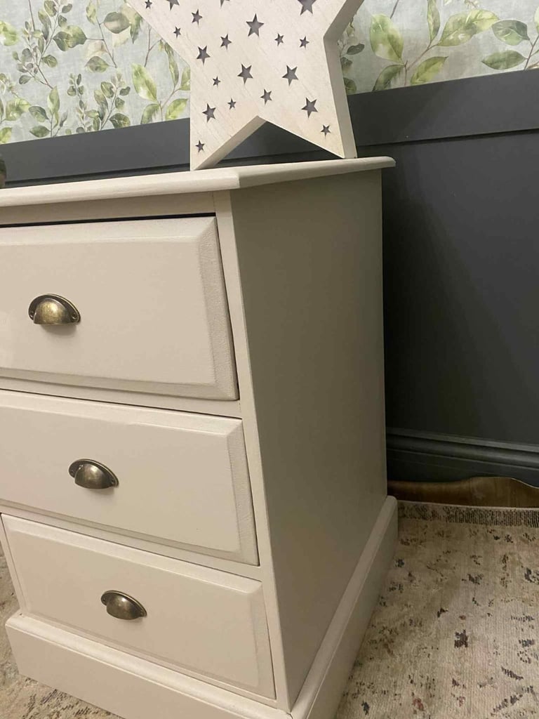 💙👗 Solid pine dressing table desk