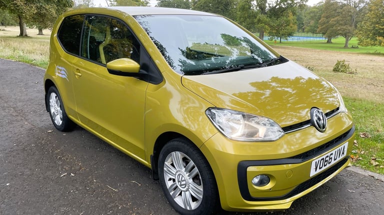 VW High Up! 1.0 – Low Miles, Full History, High Spec – £20 Road Tax ..12 Month MOT .....Rare Find!