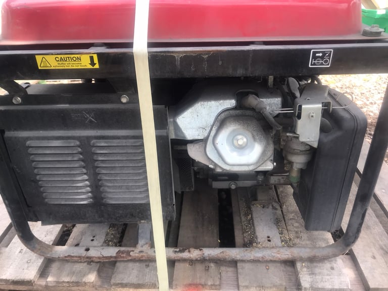 Clarke FG4050ES 4.5 kVA Portable Petrol Generator 