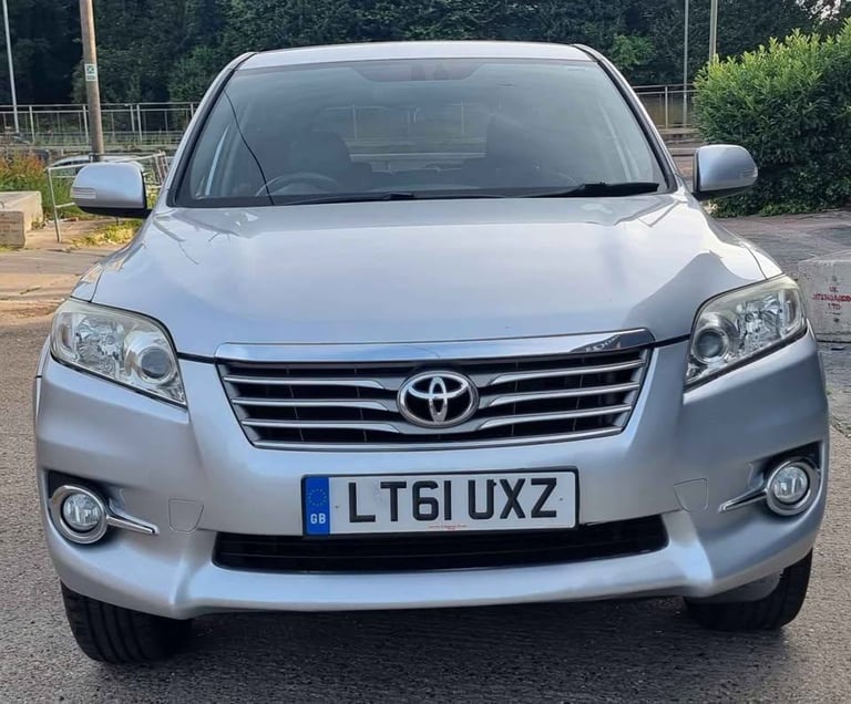 🚙 2012 Toyota RAV4 SR – 2.2 Diesel 4x4 | Automatic | MOT July 2026 ✅