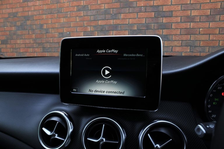 2018 Mercedes-Benz GLA 1.6 GLA200 SE (Executive) Euro 6 (s/s) 5dr ESTATE Petrol Manual